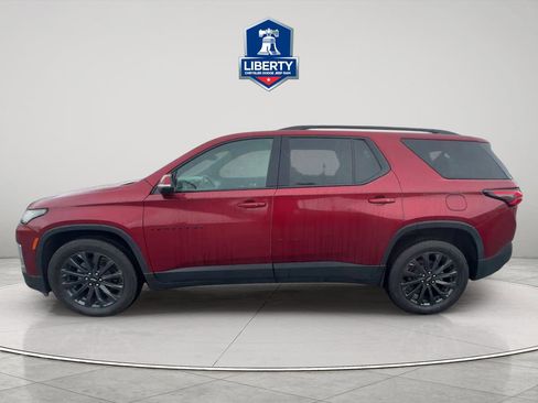 Used 2022 Chevrolet Traverse RS w/ LPO, Floor Liner Package AWD/4WD image 8