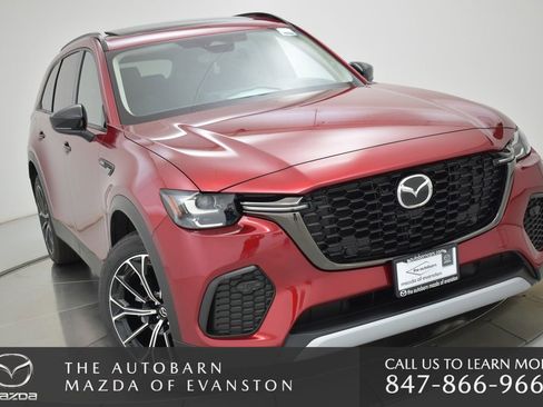 Certified 2025 MAZDA CX-70 Plug-In Hybrid w/ Premium Pkg image 2