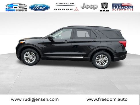 Used 2024 Ford Explorer XLT w/ Equipment Group 202A image 6