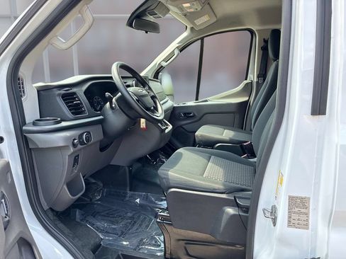 Used 2025 Ford Transit 250 Low Roof w/ Exterior Upgrade Package RWD image 26