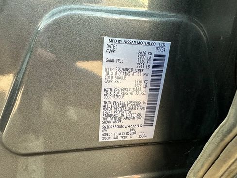 Used 2024 Nissan Pathfinder SV AWD/4WD image 9