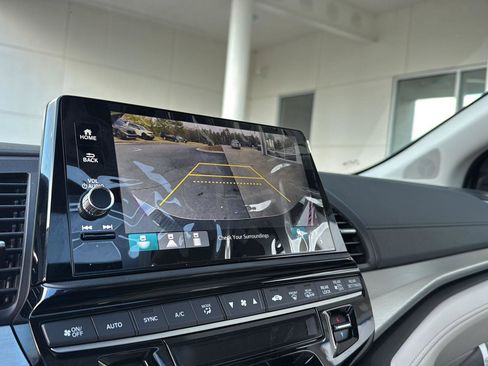 New 2026 Honda Odyssey EX-L image 23