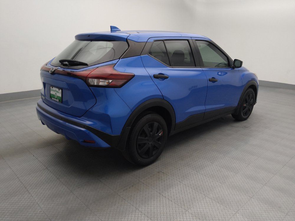 Used 2023 Nissan Kicks S FWD image 10