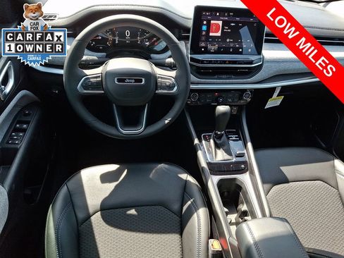 Used 2023 Jeep Compass Latitude w/ Sun and Sound Group AWD/4WD image 11