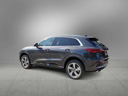 New 2025 Audi Q5 Premium Plus image 8