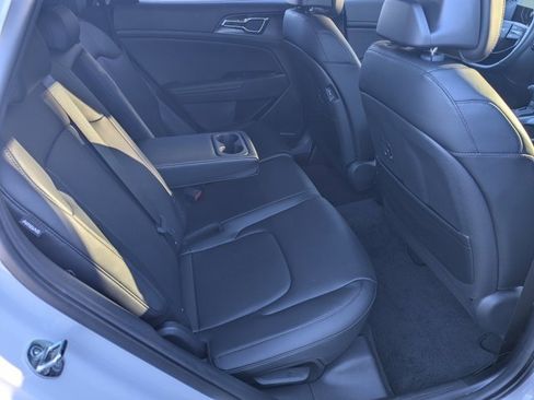 Used 2026 Kia Sportage SX image 14