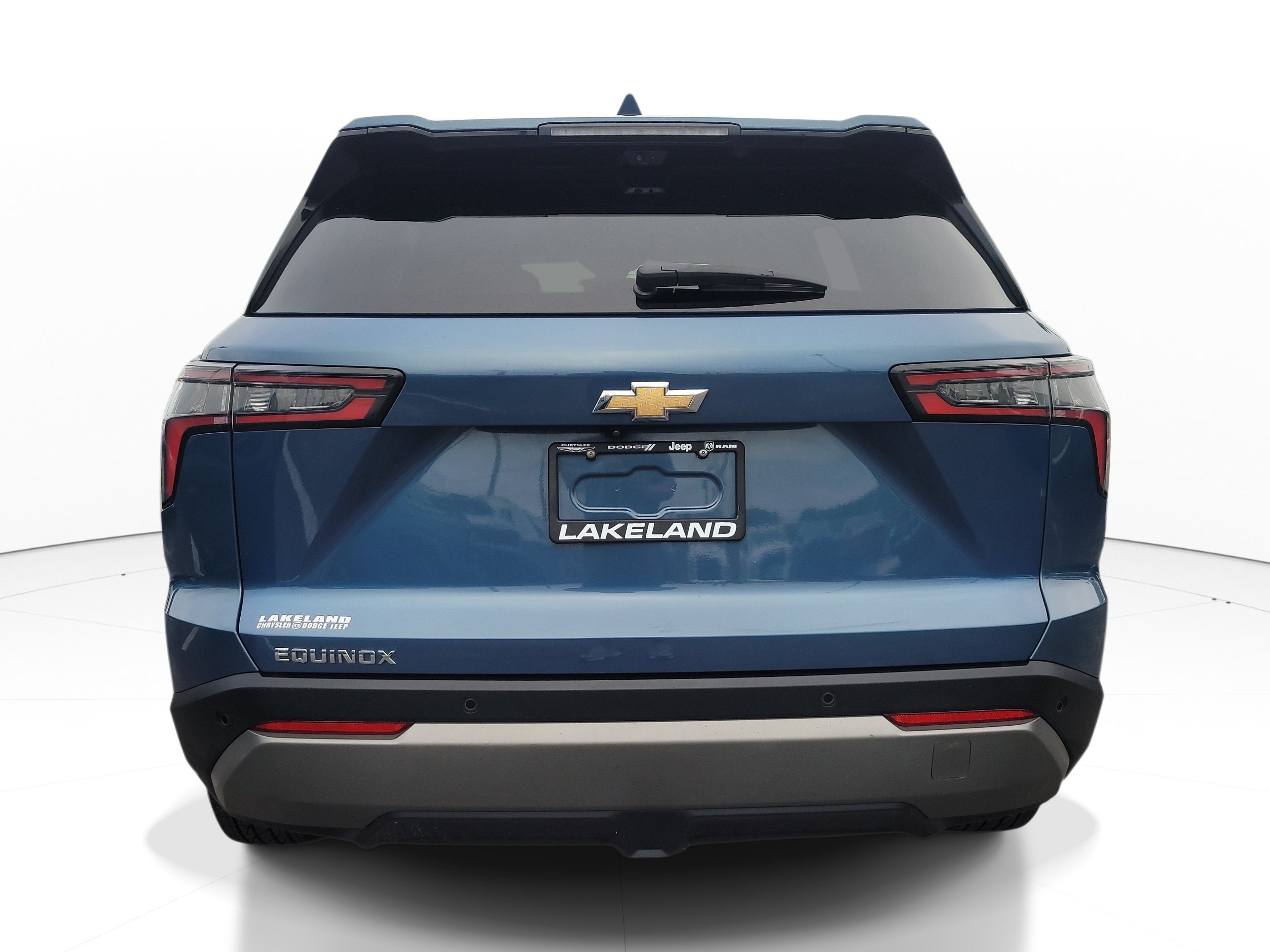 Used 2025 Chevrolet Equinox LT w/ Convenience Package II FWD image 5