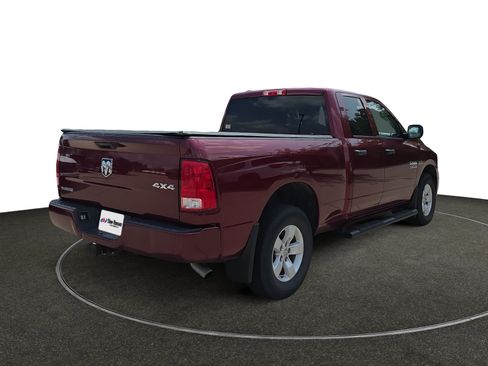 Used 2019 RAM 1500 Express AWD/4WD image 6