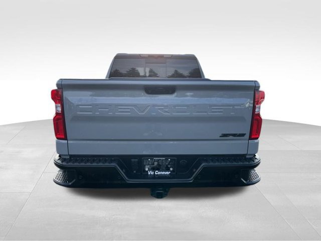Used 2024 Chevrolet Silverado 1500 ZR2 AWD/4WD image 4