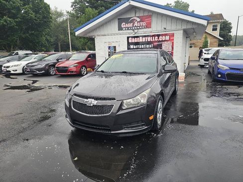 Used 2014 Chevrolet Cruze LT FWD image 4