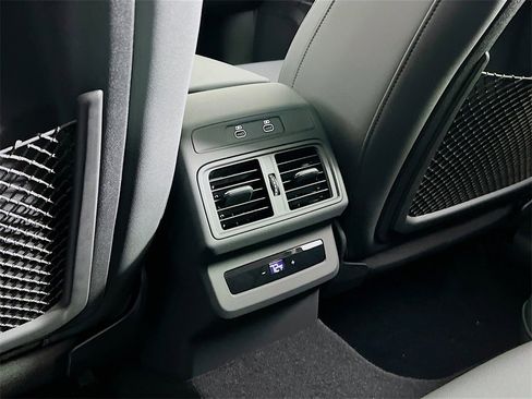 New 2025 Audi Q5 Premium Plus image 25