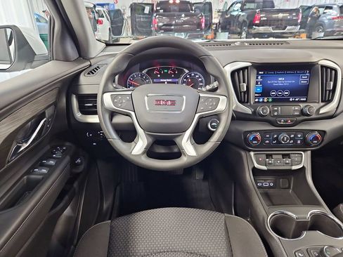 Used 2023 GMC Terrain SLE w/ Driver Convenience Package AWD/4WD image 17