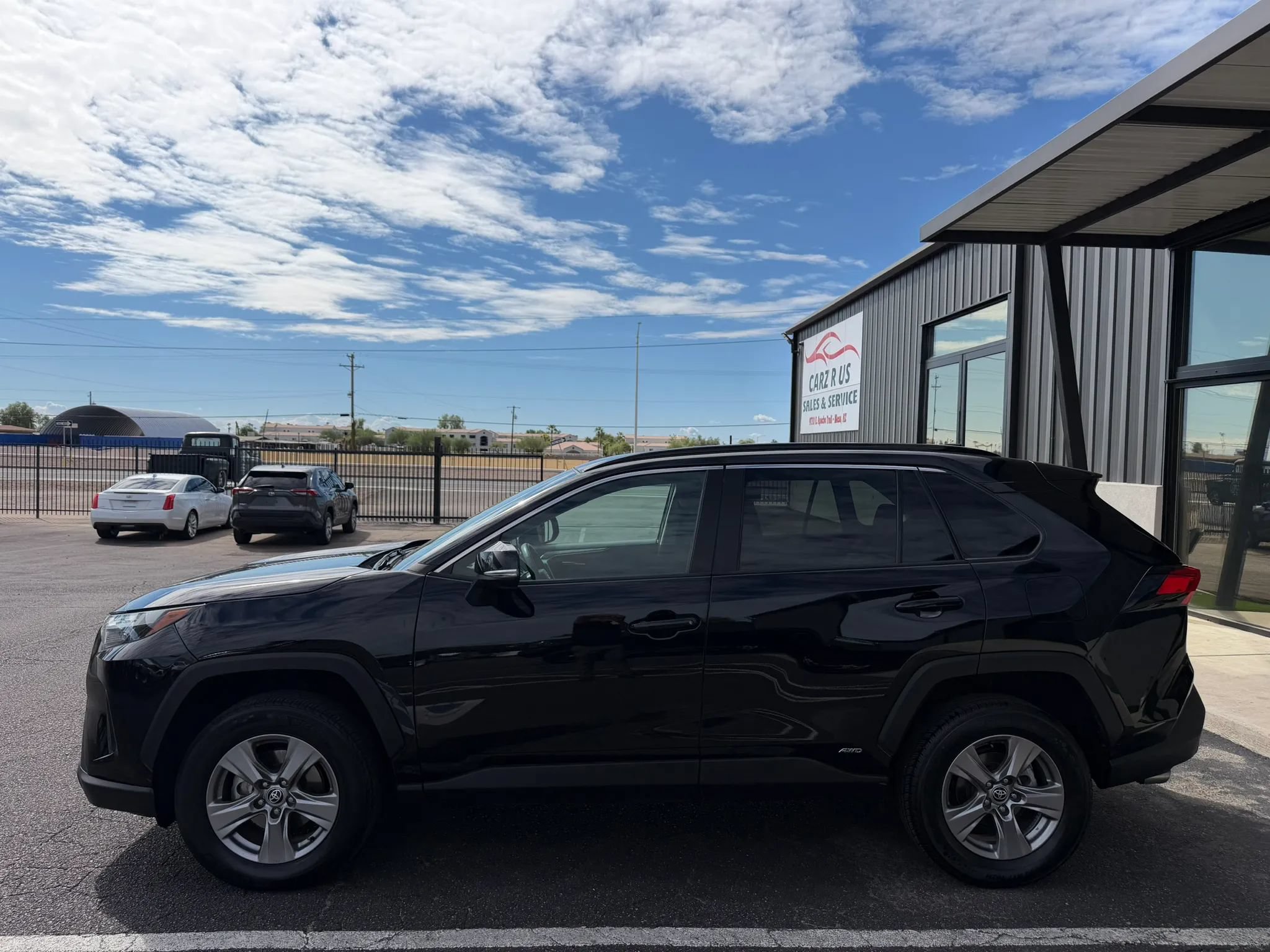 Used 2024 Toyota RAV4 XLE w/ Weather Package AWD/4WD image 4
