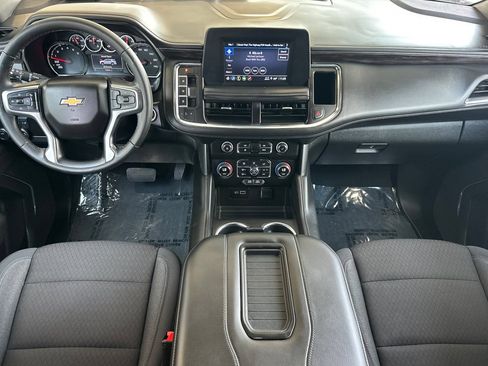Used 2024 Chevrolet Tahoe LS RWD image 16