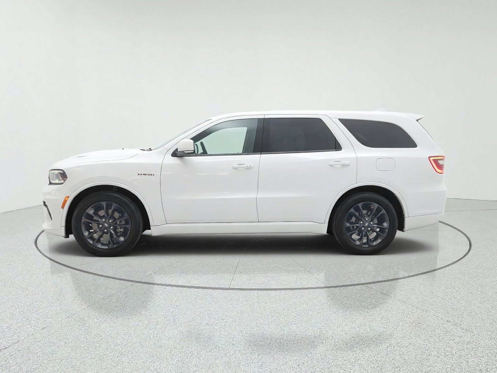 Used 2022 Dodge Durango R/T w/ Quick Order Package 22F RWD image 8