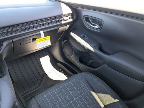 New 2026 Honda HR-V LX image 17