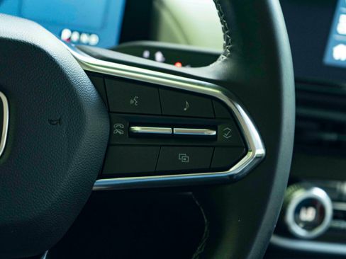 Used 2024 Honda Prologue Touring image 21