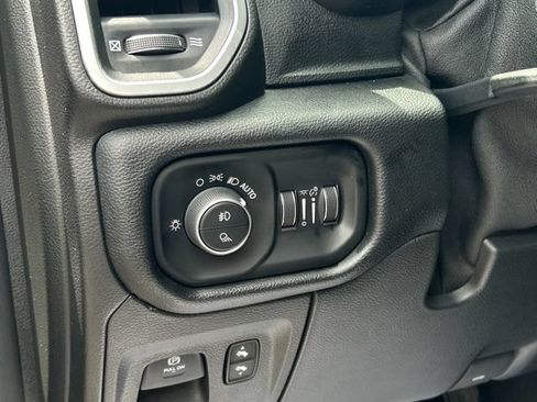 Used 2019 RAM 1500 Big Horn AWD/4WD image 31