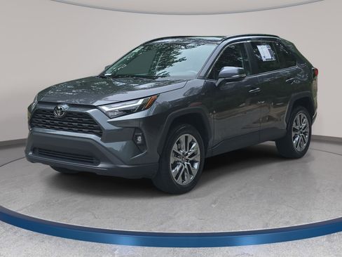 Used 2023 Toyota RAV4 XLE Premium FWD image 1