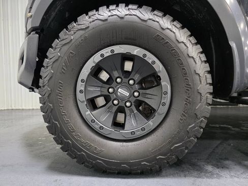 Used 2017 Ford F150 Raptor w/ Equipment Group 802A Luxury AWD/4WD image 5