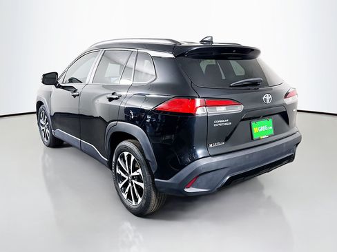 Used 2022 Toyota Corolla Cross XLE FWD image 7