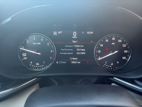 Used 2023 Buick Envision Essence AWD/4WD image 14