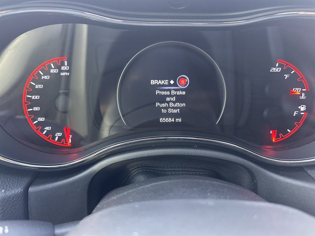 Used 2018 Dodge Durango SRT w/ Technology Group AWD/4WD image 12