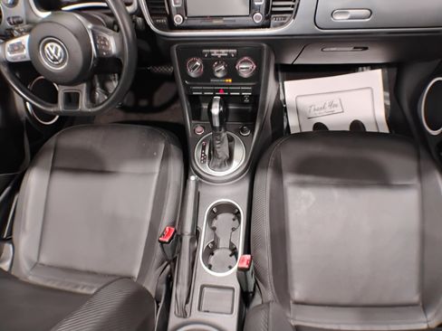 Used 2013 Volkswagen Beetle 2.5 image 61