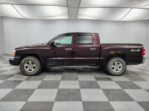 Used 2005 Dodge Dakota SLT image 4