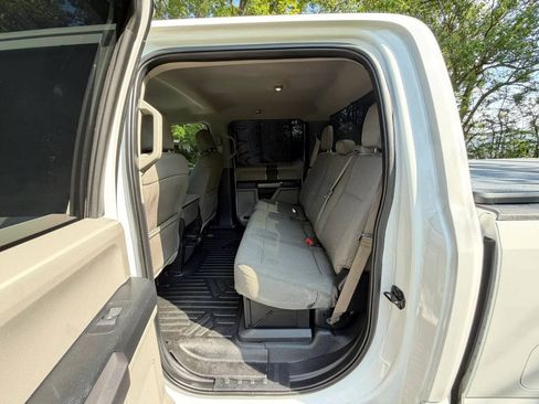 Used 2019 Ford F250 XLT AWD/4WD image 5
