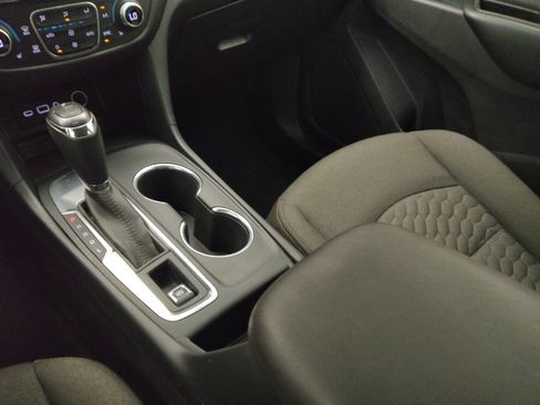 Used 2019 Chevrolet Equinox LT FWD image 26