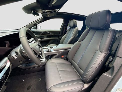 New 2025 Cadillac Lyriq Sport image 21