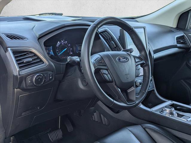Used 2022 Ford Edge Titanium w/ Equipment Group 301A AWD/4WD image 10