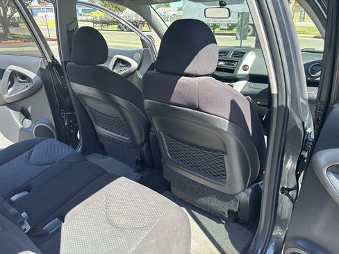 Used 2007 Toyota RAV4 Sport FWD image 29