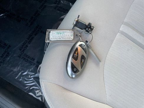 Used 2025 Hyundai Sonata SEL FWD image 25