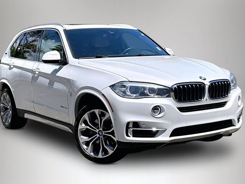 Used 2018 BMW X5 xDrive40e image 2