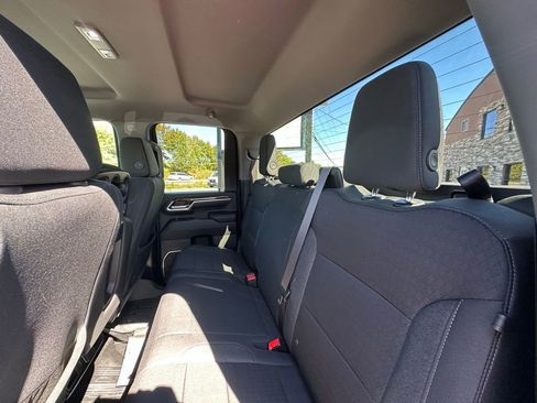 Used 2024 GMC Sierra 2500 SLE w/ SLE Value Package; image 30