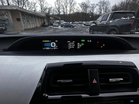 Used 2018 Toyota Prius Two image 14