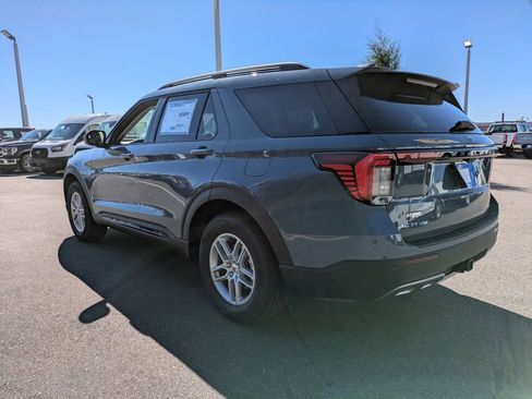 New 2026 Ford Explorer Active w/ Active Comfort Package image 6