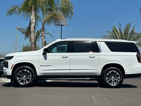 New 2026 Chevrolet Suburban LS w/ LPO, Dark Essentials Package RWD image 7