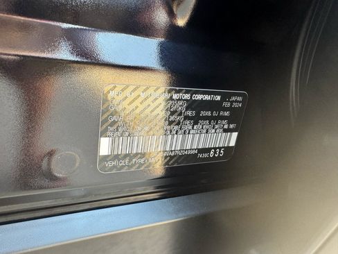 Used 2024 Mitsubishi Outlander SE AWD/4WD image 40