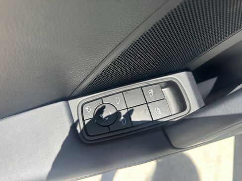 Certified 2026 Porsche 911 Carrera T RWD image 21