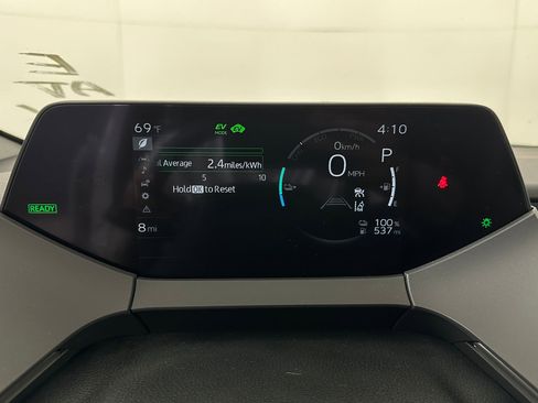 New 2026 Toyota Prius SE image 18