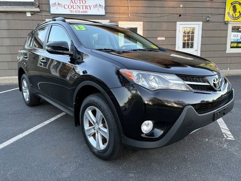Used 2013 Toyota RAV4 XLE AWD/4WD image 3