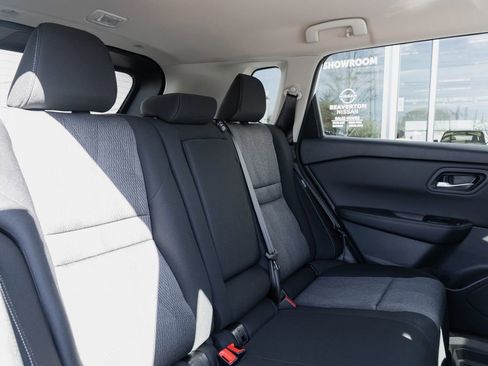 New 2026 Nissan Rogue SV AWD/4WD image 25