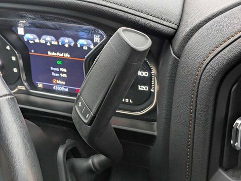 Used 2020 GMC Sierra 1500 AT4 w/ AT4 Premium Package image 33