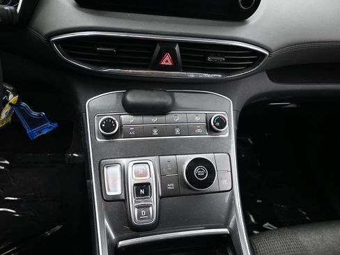 Used 2021 Hyundai Santa Fe SE FWD image 13