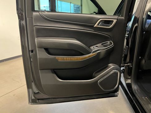 Used 2018 GMC Yukon XL Denali w/ Denali Ultimate Package AWD/4WD image 33