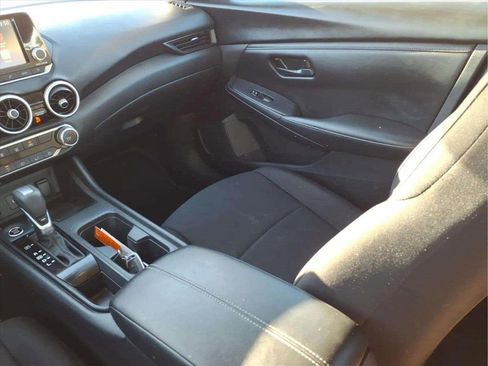 Used 2024 Nissan Sentra S image 13