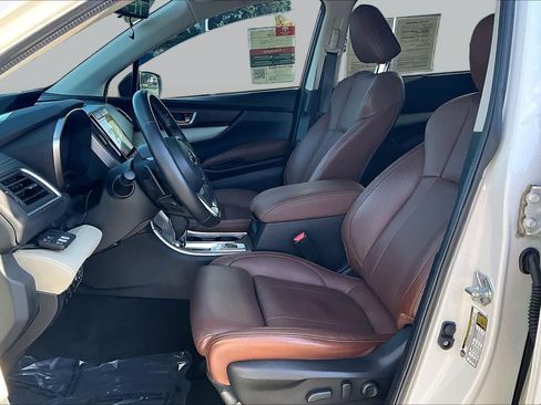 Used 2022 Subaru Ascent Touring AWD/4WD image 7